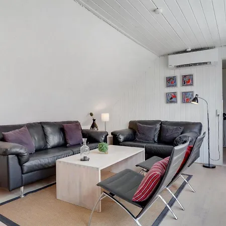 Vakantiehuis Naina - 200m From The Sea In Nw Jutland By Interhome